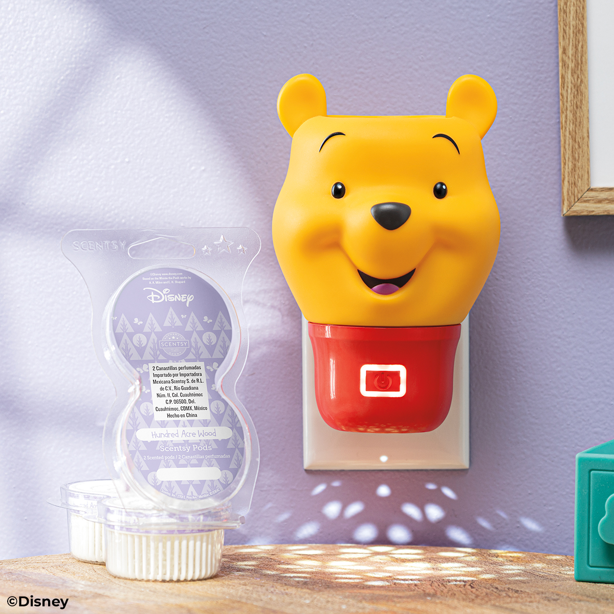 Disney Winnie the Pooh - Wall Fan Diffuser with Light